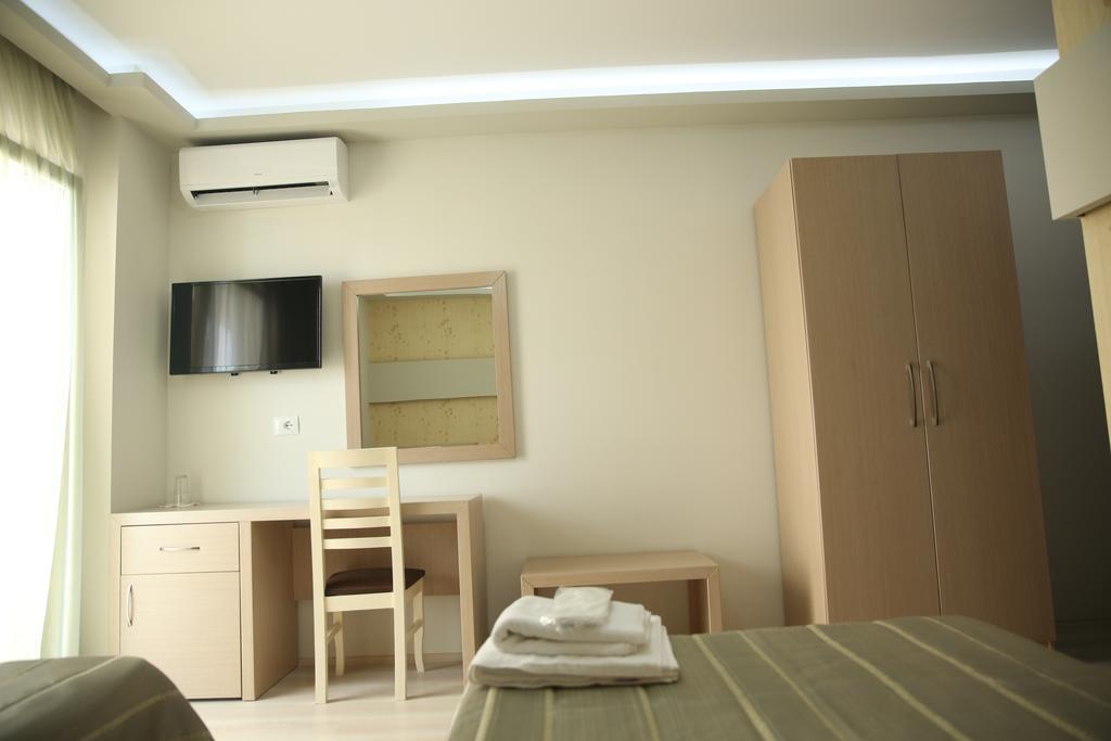 Hotel Pogradeci Ruang foto