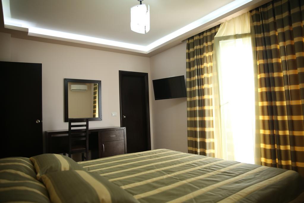 Hotel Pogradeci Ruang foto