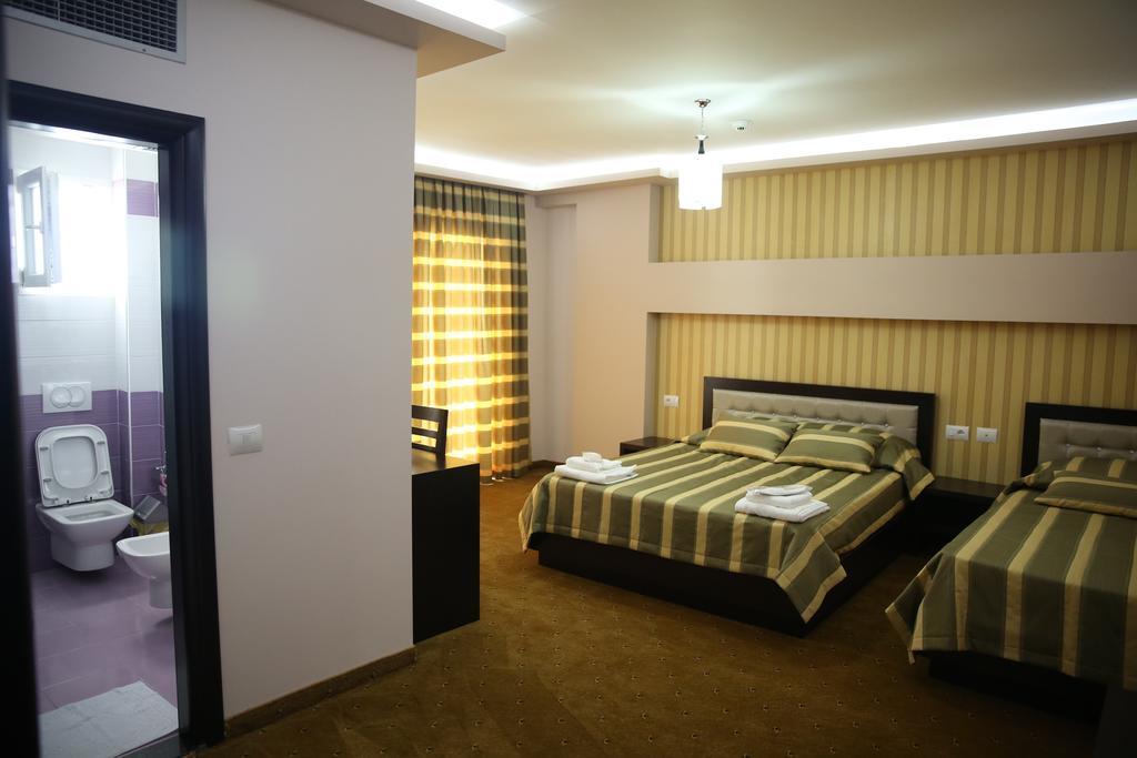 Hotel Pogradeci Ruang foto