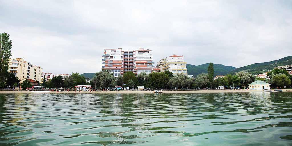 Hotel Pogradeci Bagian luar foto